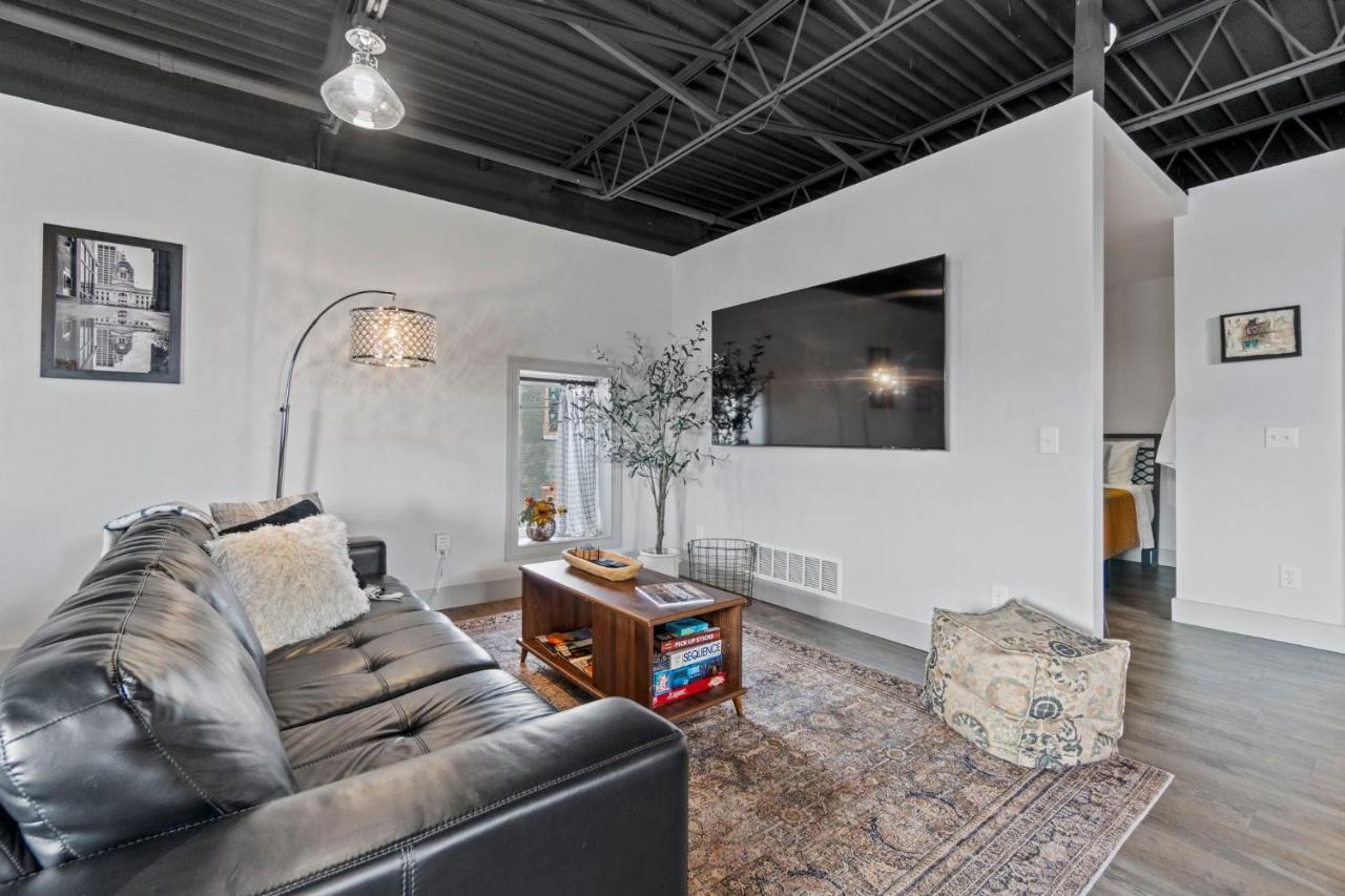 The 418. An 1866 Build With Modern Comforts Fort Wayne Bagian luar foto